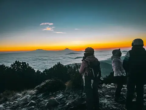 Amanecer Pico del Águila — foto 1